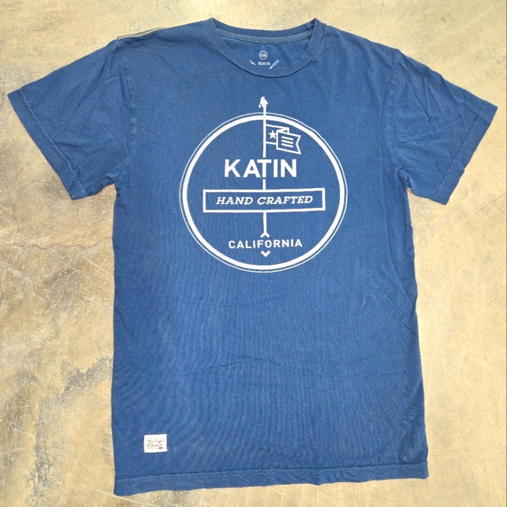 Katin t shirt